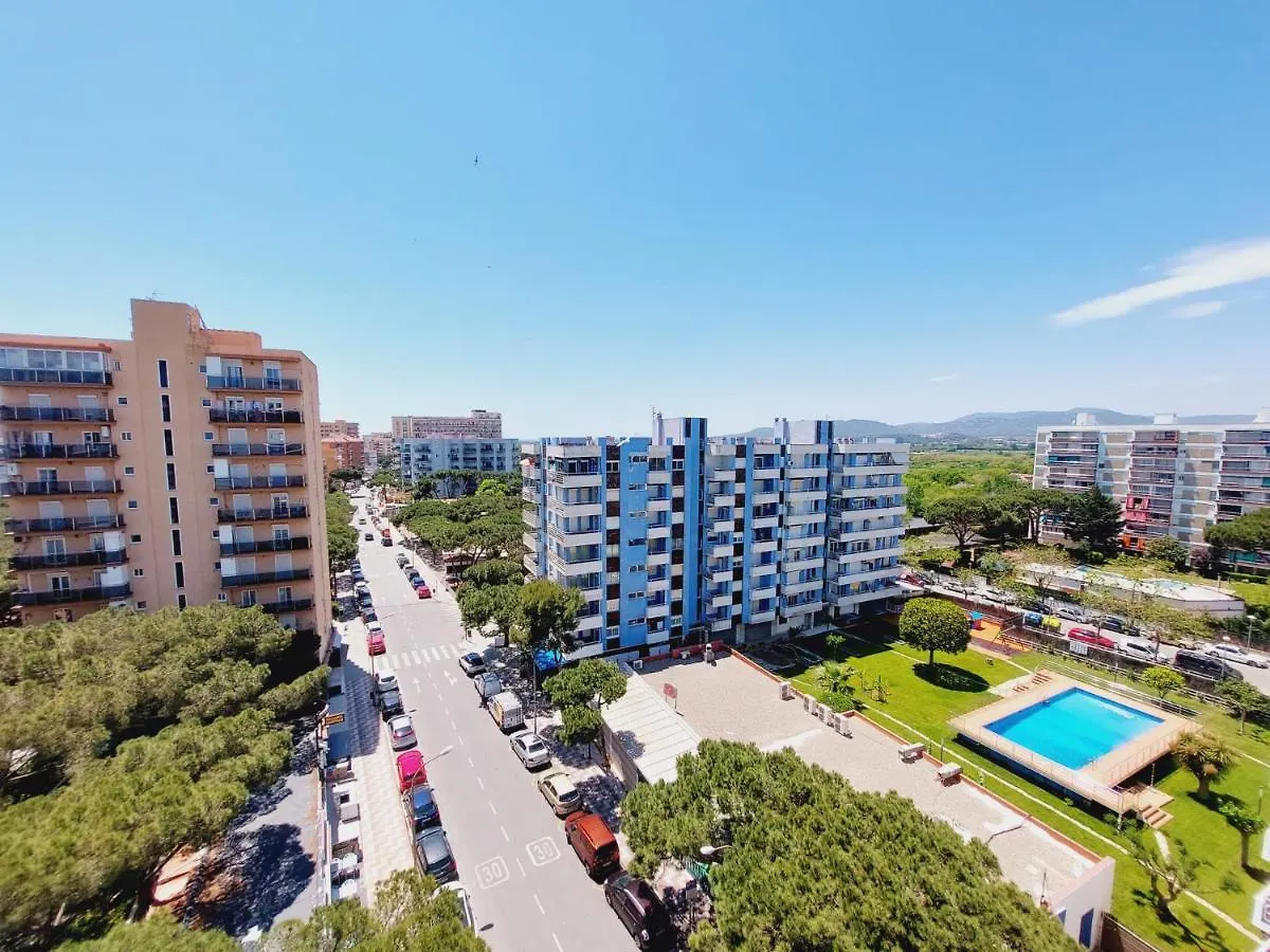 Bravaholidays-112-Kristel 8 Blanes Spain